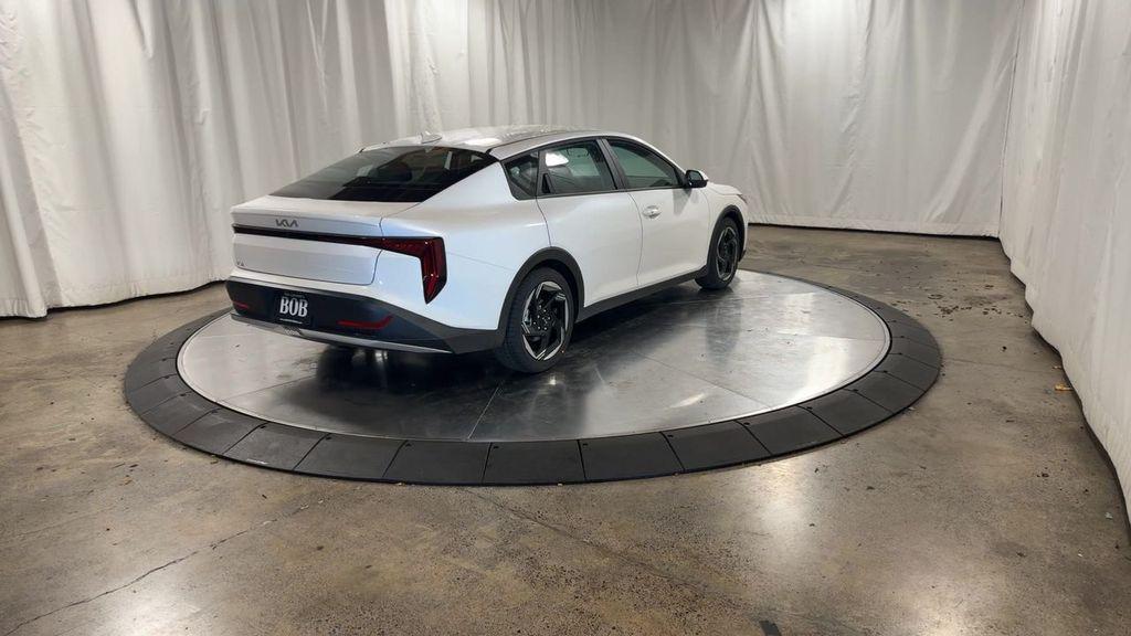 new 2025 Kia K4 car, priced at $23,965