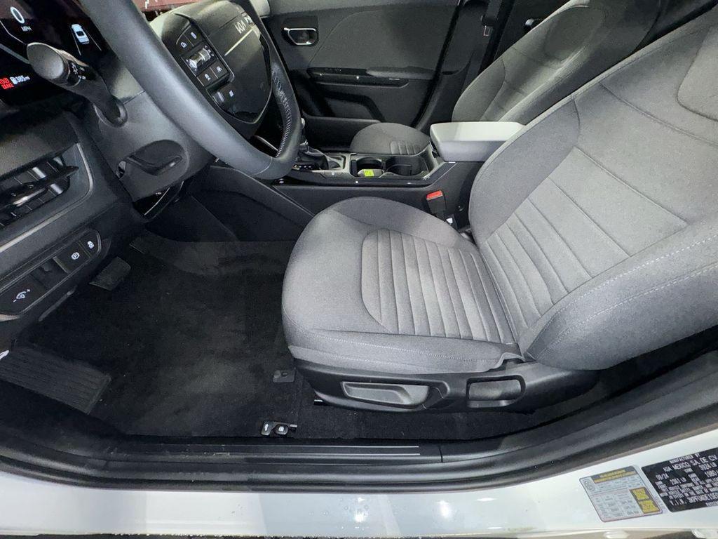 new 2025 Kia K4 car, priced at $23,965
