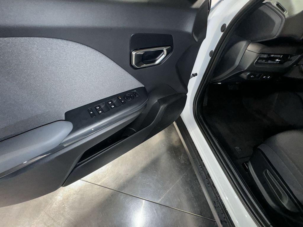 new 2025 Kia K4 car, priced at $23,965