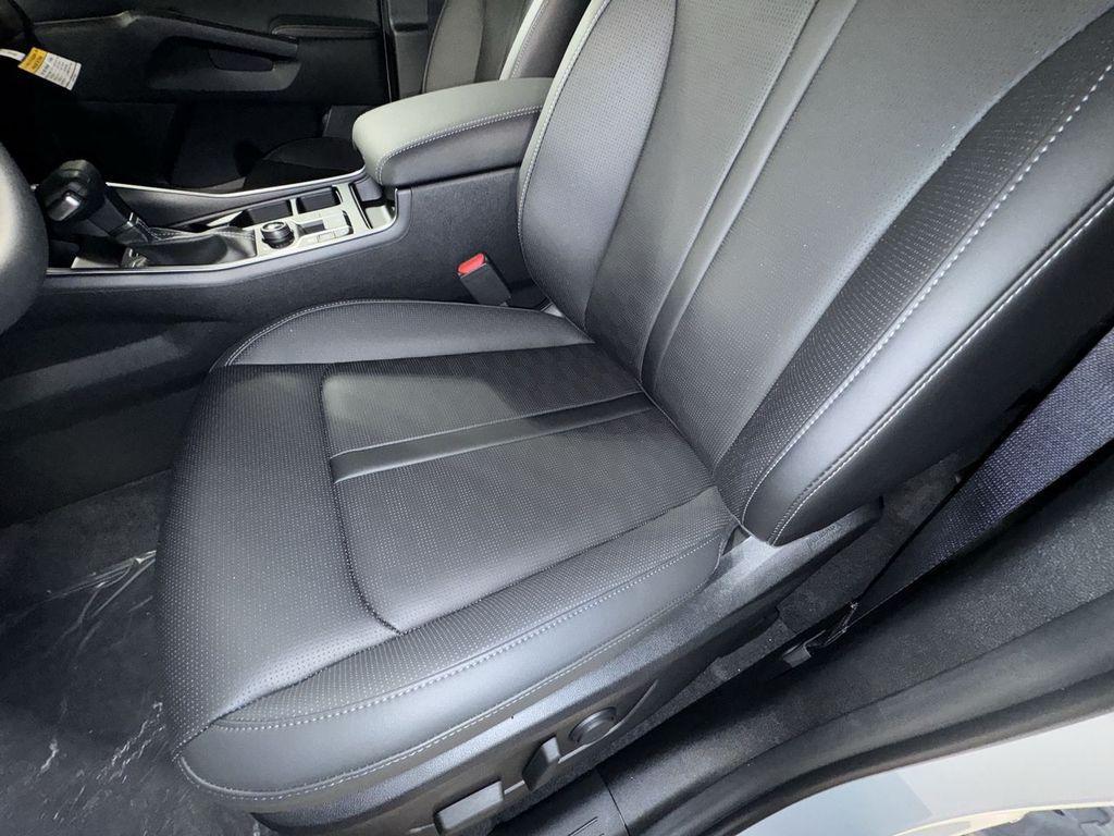 new 2025 Kia Sorento car, priced at $42,074