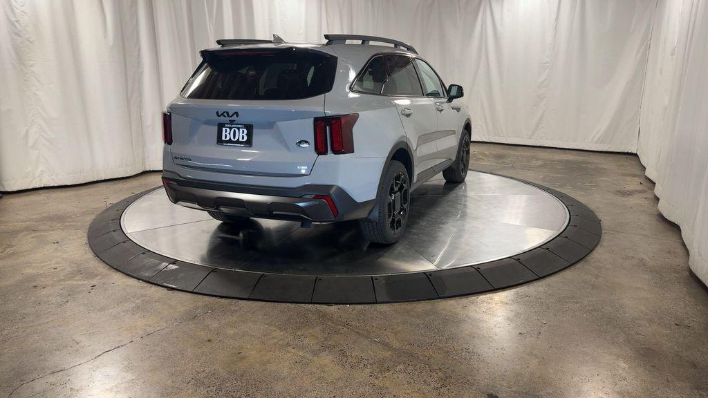 new 2025 Kia Sorento car, priced at $42,074