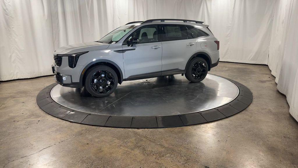 new 2025 Kia Sorento car, priced at $42,074