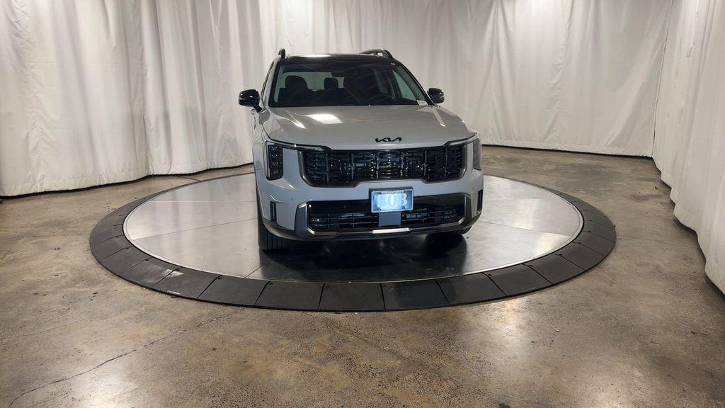 new 2025 Kia Sorento car, priced at $42,074