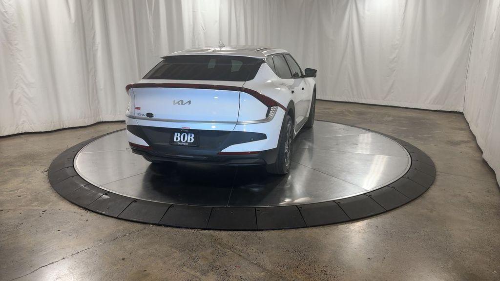 new 2025 Kia EV6 car, priced at $49,287