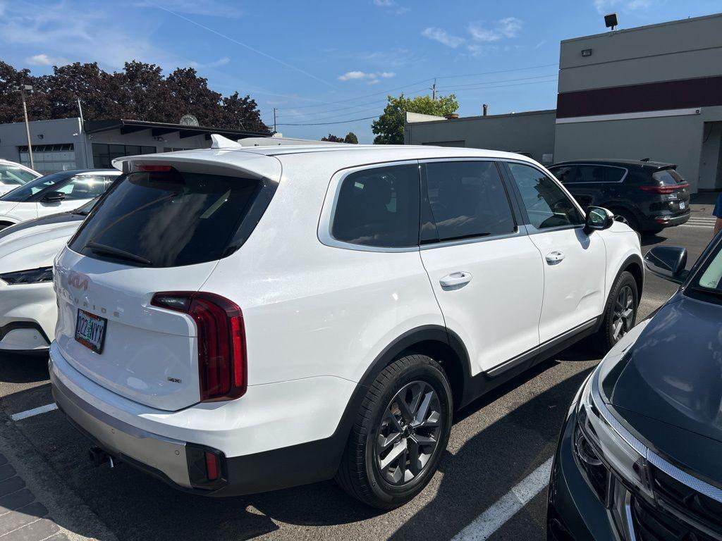 used 2023 Kia Telluride car, priced at $32,995