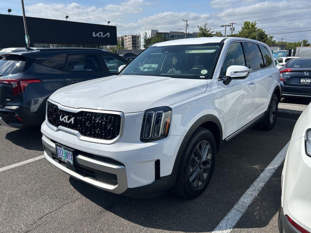 used 2023 Kia Telluride car, priced at $32,995