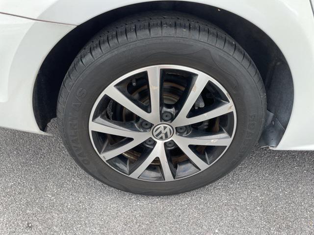 used 2016 Volkswagen Jetta car, priced at $9,400