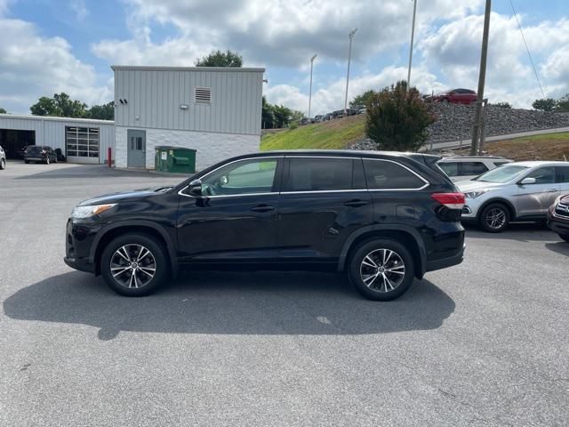 used 2018 Toyota Highlander car, priced at $15,950