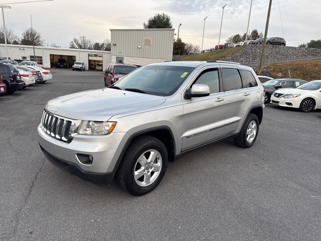 used 2013 Jeep Grand Cherokee car, priced at $7,990