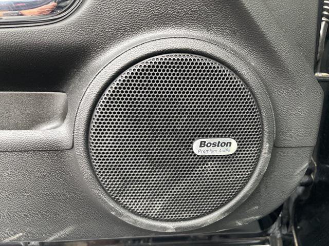 used 2011 Chevrolet Camaro car, priced at $13,450