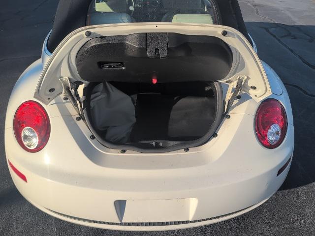 used 2007 Volkswagen New Beetle car, priced at $5,900
