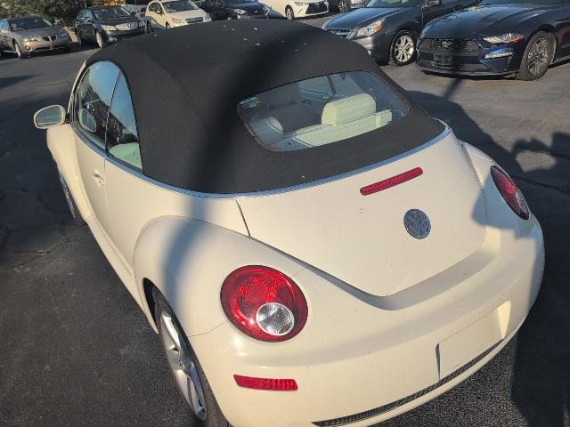 used 2007 Volkswagen New Beetle car, priced at $5,900
