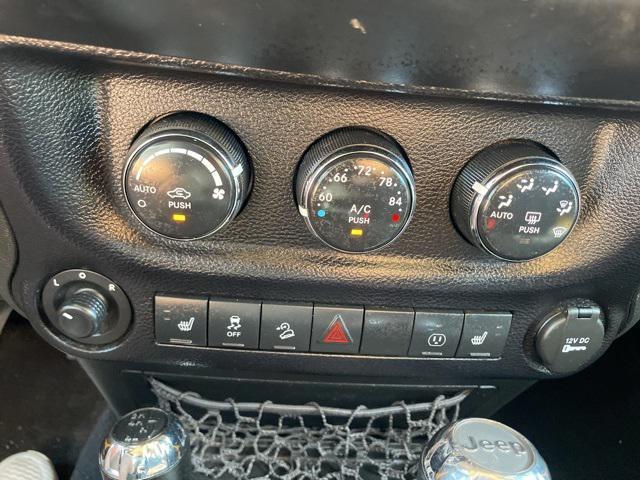 used 2015 Jeep Wrangler Unlimited car, priced at $17,450