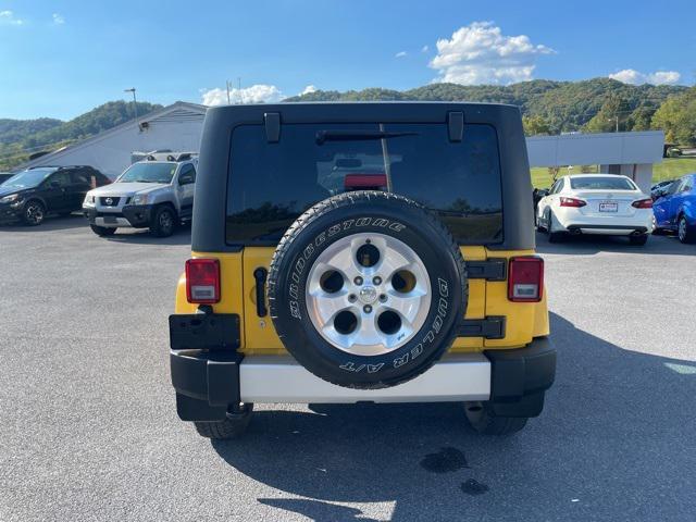 used 2015 Jeep Wrangler Unlimited car, priced at $17,450