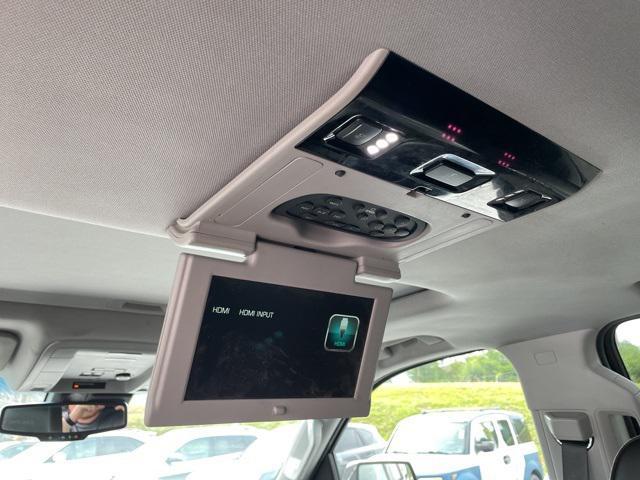 used 2018 GMC Yukon XL car, priced at $27,600