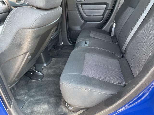 used 2009 Hummer H3 car, priced at $8,850