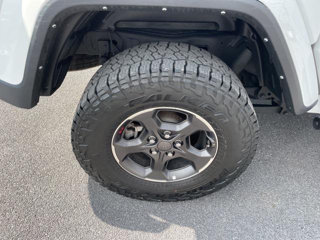 used 2022 Jeep Gladiator car, priced at $29,650