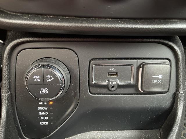 used 2016 Jeep Renegade car, priced at $7,990