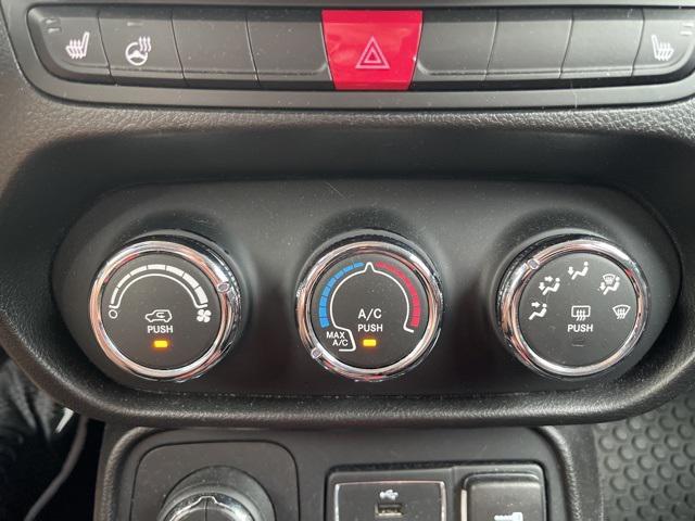 used 2016 Jeep Renegade car, priced at $7,990