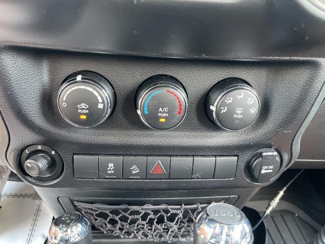 used 2015 Jeep Wrangler Unlimited car, priced at $19,850