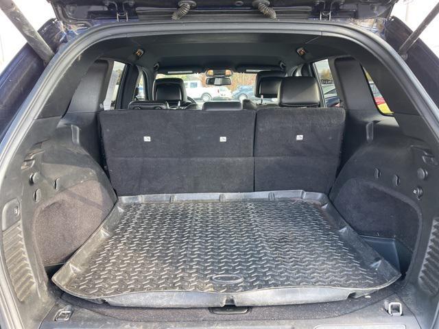 used 2015 Jeep Grand Cherokee car, priced at $11,950