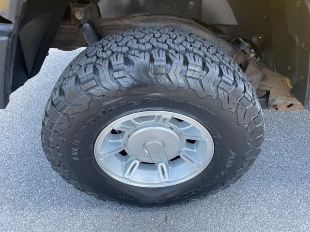 used 2003 Hummer H2 car, priced at $9,850