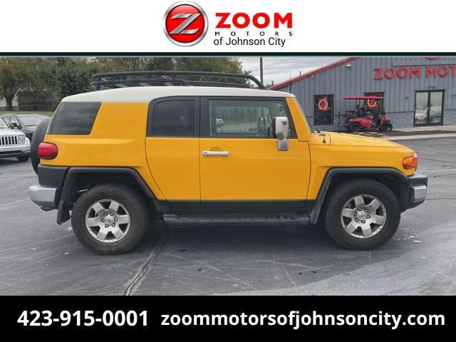 used 2007 Toyota FJ Cruiser car, priced at $11,750