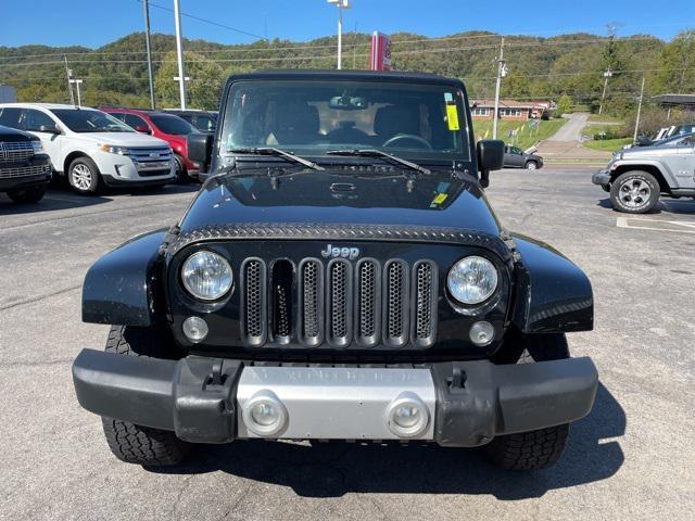 used 2015 Jeep Wrangler Unlimited car, priced at $16,050