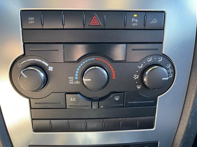 used 2008 Jeep Commander car, priced at $2,850
