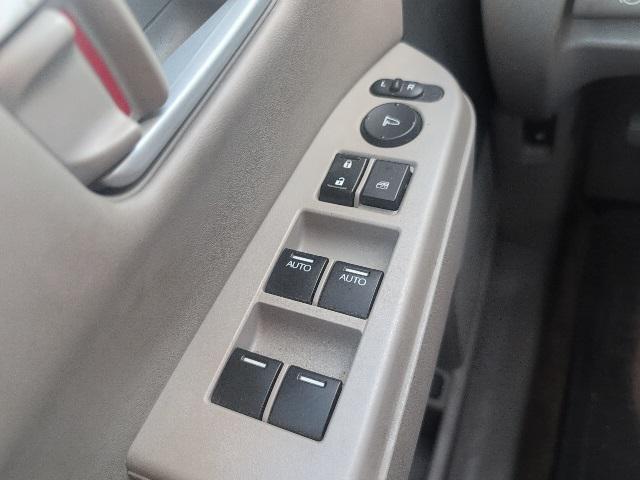 used 2015 Honda Pilot car, priced at $8,250