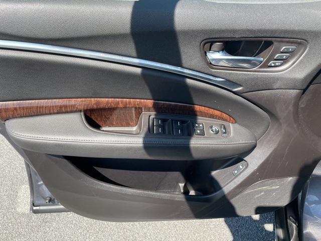 used 2018 Acura MDX car, priced at $16,650