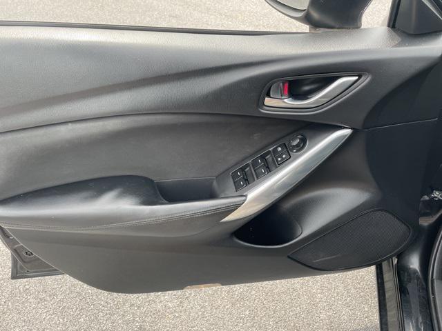 used 2015 Mazda Mazda6 car, priced at $10,050