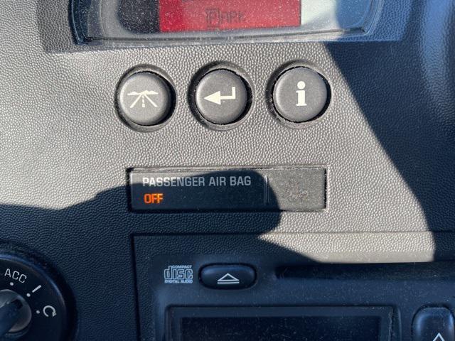 used 2006 Pontiac Grand Prix car, priced at $2,400