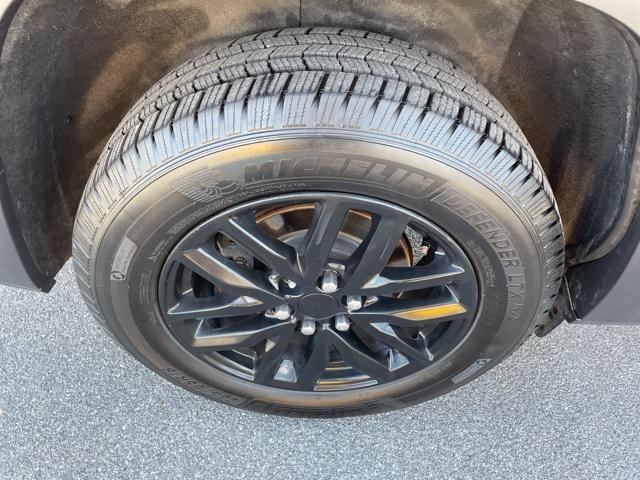 used 2019 GMC Acadia car, priced at $15,400