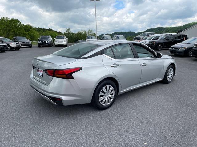 used 2021 Nissan Altima car, priced at $13,950