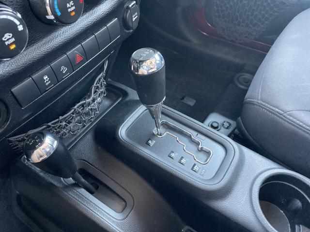 used 2013 Jeep Wrangler Unlimited car, priced at $13,900