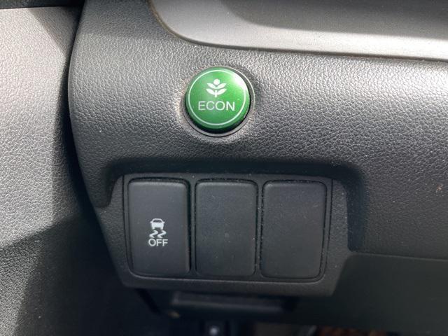 used 2013 Honda CR-V car, priced at $7,900