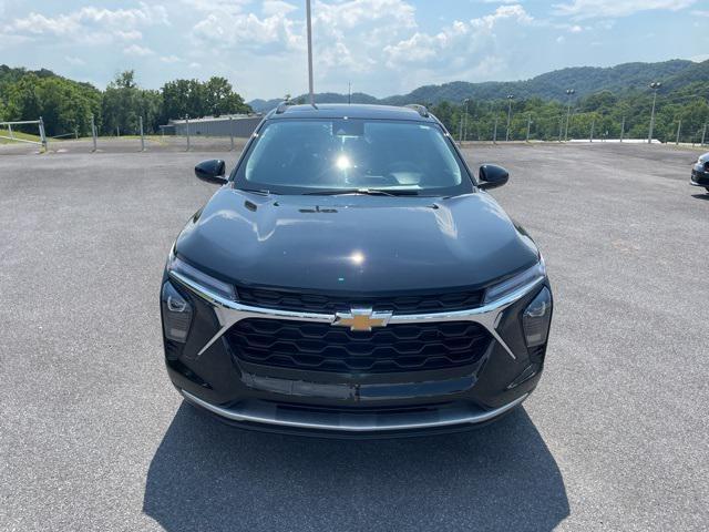used 2025 Chevrolet Trax car, priced at $22,350