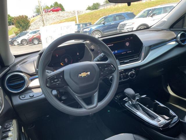 used 2025 Chevrolet Trax car, priced at $22,350