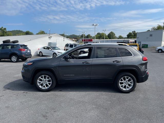 used 2017 Jeep Cherokee car, priced at $10,950