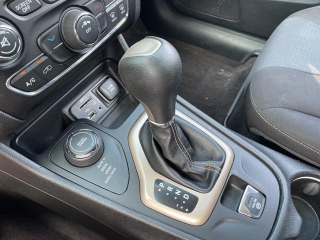 used 2017 Jeep Cherokee car, priced at $10,950