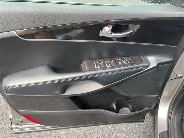 used 2018 Kia Sorento car, priced at $11,600