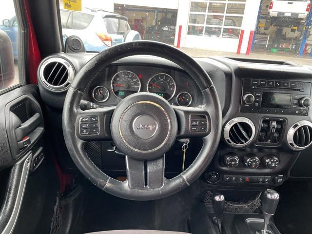 used 2013 Jeep Wrangler Unlimited car, priced at $14,900