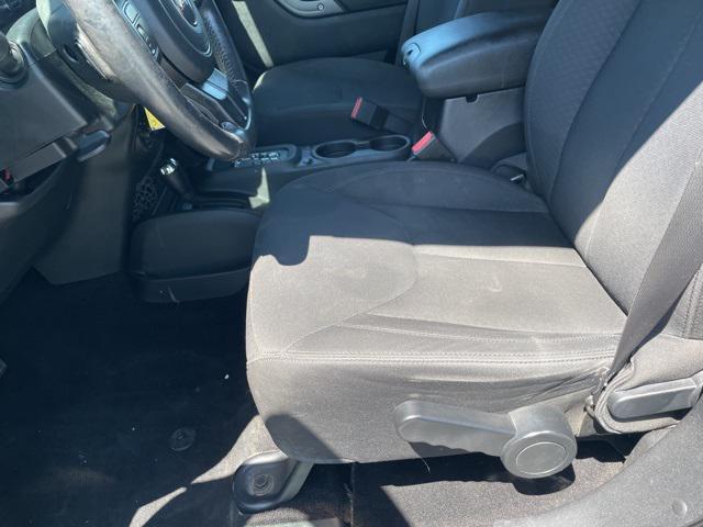 used 2015 Jeep Wrangler Unlimited car, priced at $13,900
