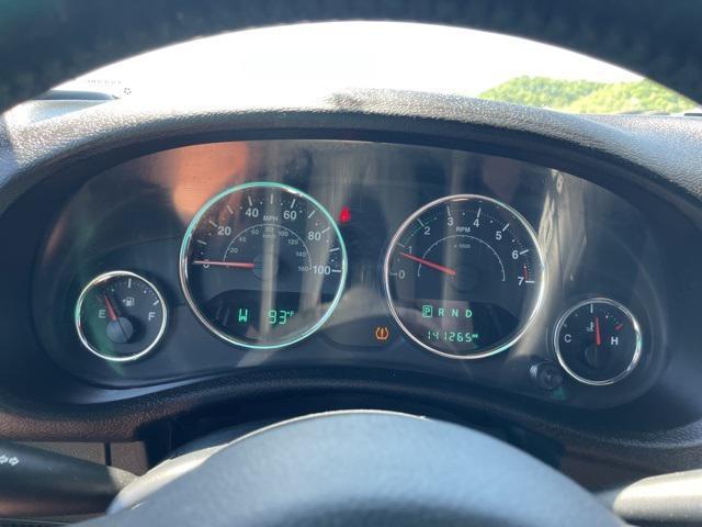 used 2015 Jeep Wrangler Unlimited car, priced at $13,900