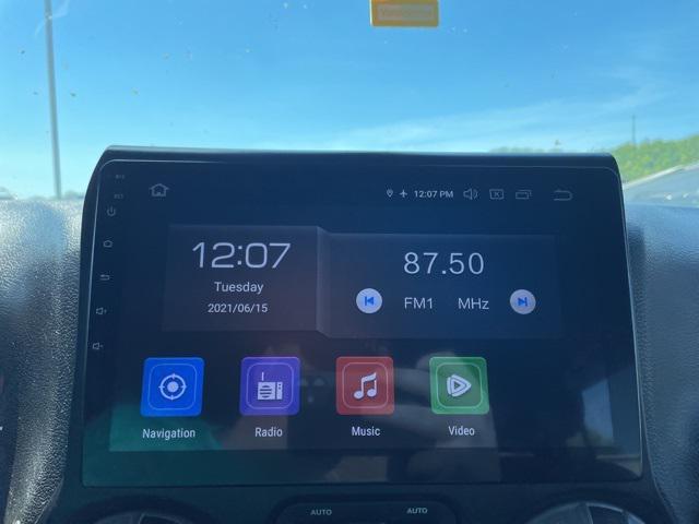 used 2015 Jeep Wrangler Unlimited car, priced at $13,900