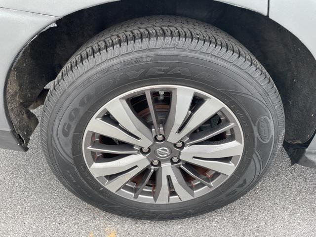used 2018 Nissan Pathfinder car, priced at $12,990