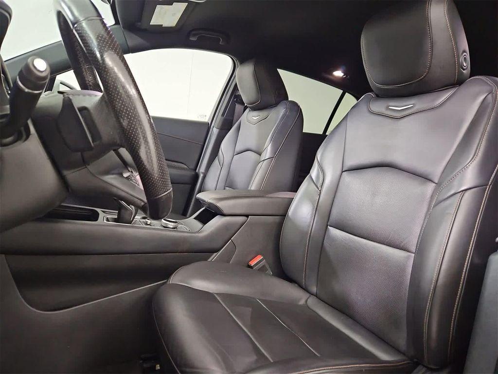 used 2019 Cadillac XT4 car, priced at $23,384