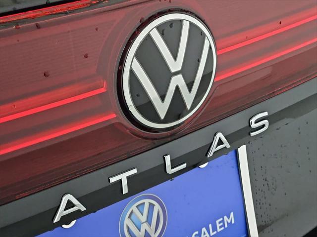 new 2025 Volkswagen Atlas car, priced at $50,434