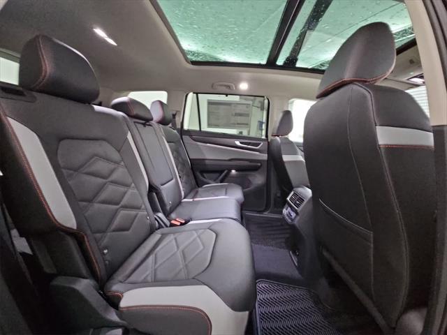 new 2025 Volkswagen Atlas car, priced at $50,434